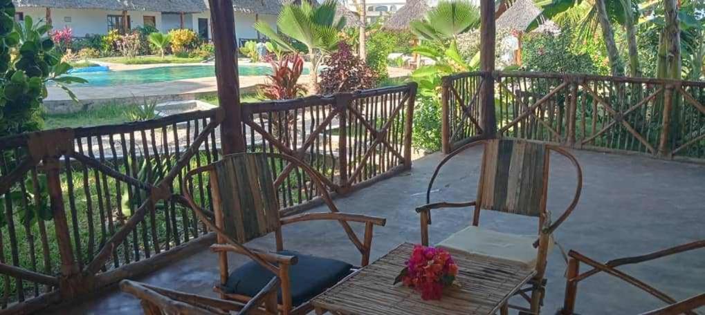 Africa Dream Bungalow Kiwengwa Hotel Kiwengwa  Buitenkant foto